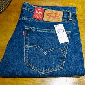 Mens Levi’s 505 regular fit/straight leg 36x32